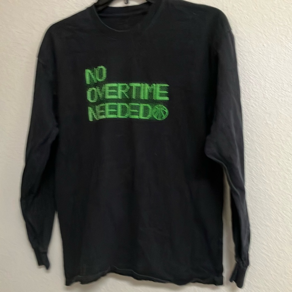 FINAL MARKDOWN Children’s long sleeved tee xl
